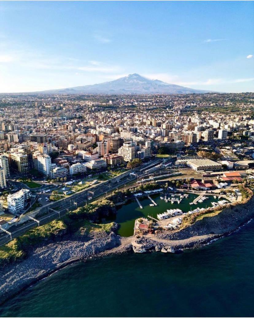 Alta Dimora B&B Suites Catania Bagian luar foto