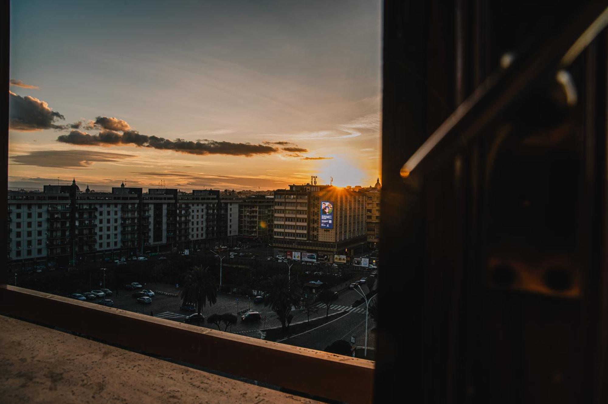 Alta Dimora B&B Suites Catania Bagian luar foto